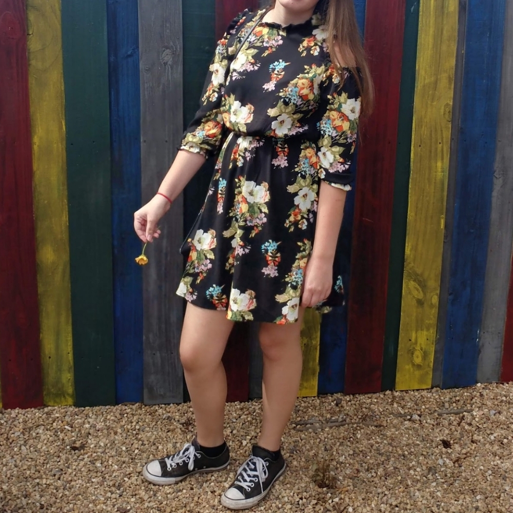 Monteau Size L Black Floral Cold Shoulder Dress